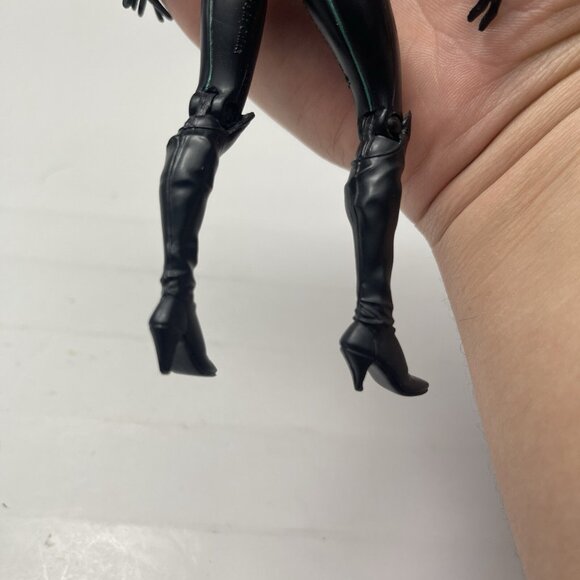 Marvel X-Men The Movie Famke Janssen as Jean Grey 5.5" Action Figure ToyBiz - Picture 9 of 9